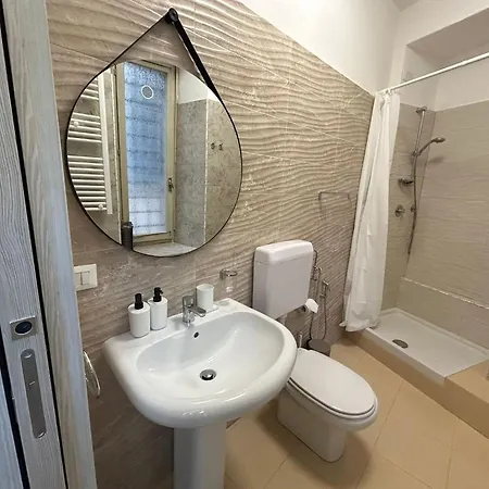 Bergamo Suite Rooms * 贝尔加莫