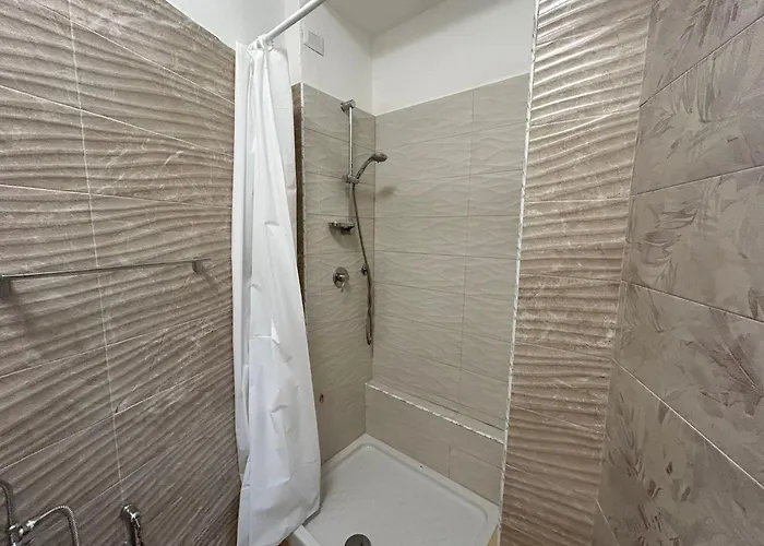 Bergamo Suite Rooms 招待所 *